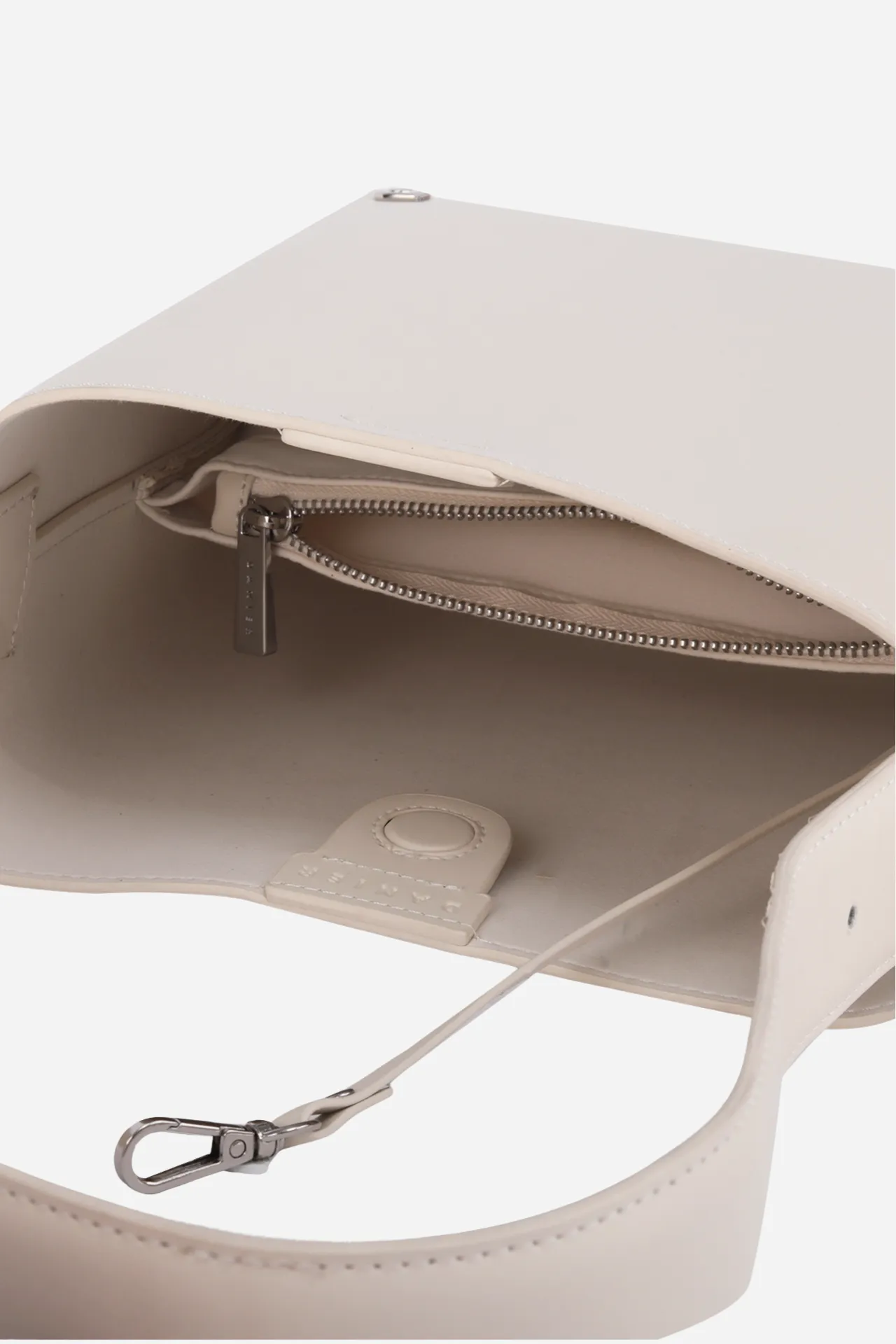 AMILIA LARGE TOTE