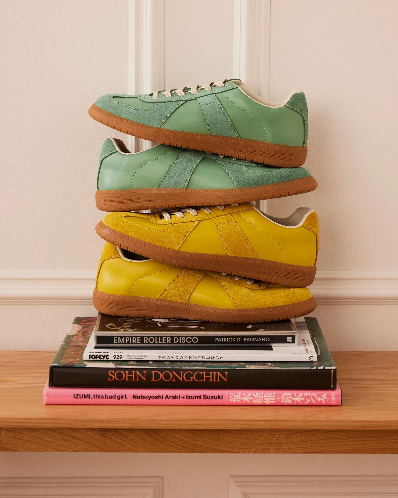 DIXON YELLOW LEATHER