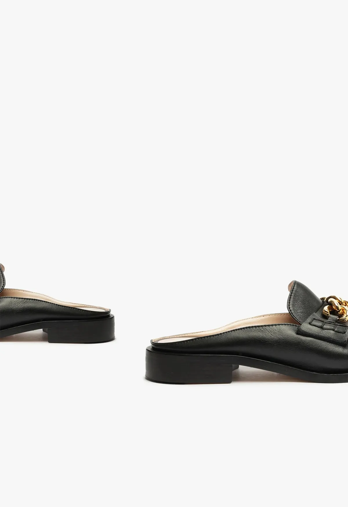 Luca Chain Leather Flat