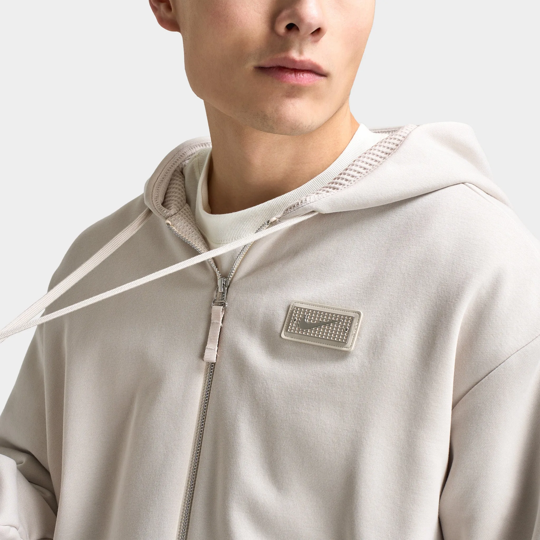 Nike Devin Booker Therma-FIT Full Zip Hoodie / Light Orewood Brown