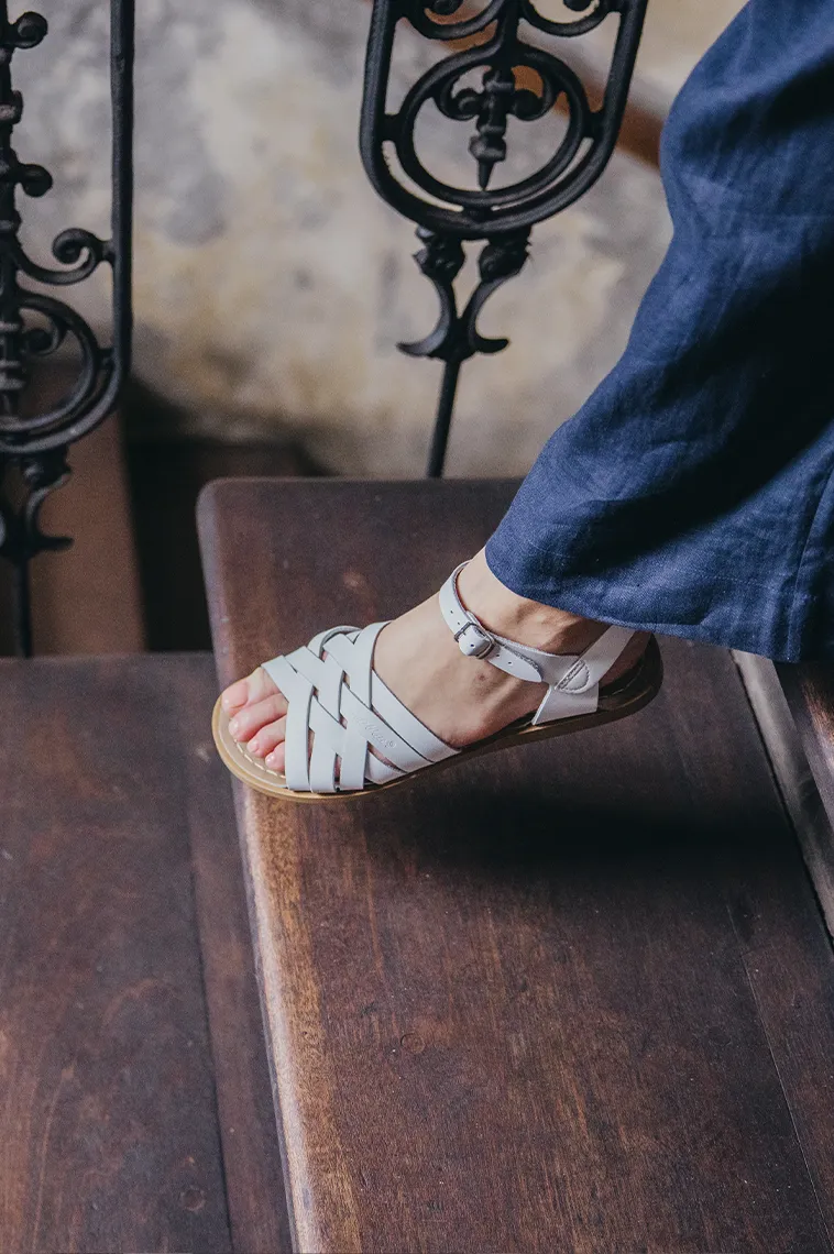 Salt Water Retro White