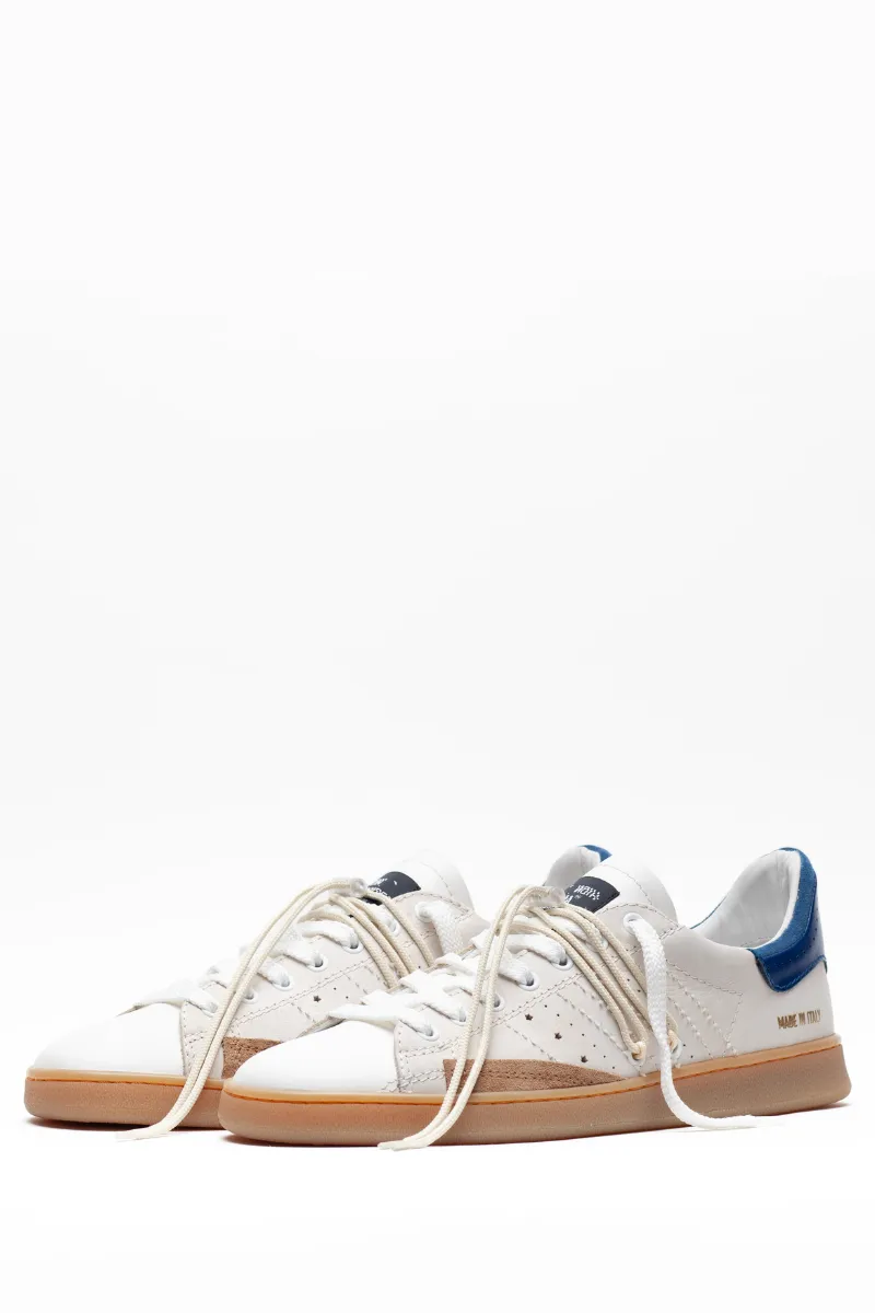 Stripeless Ultimate Dual Sneakers