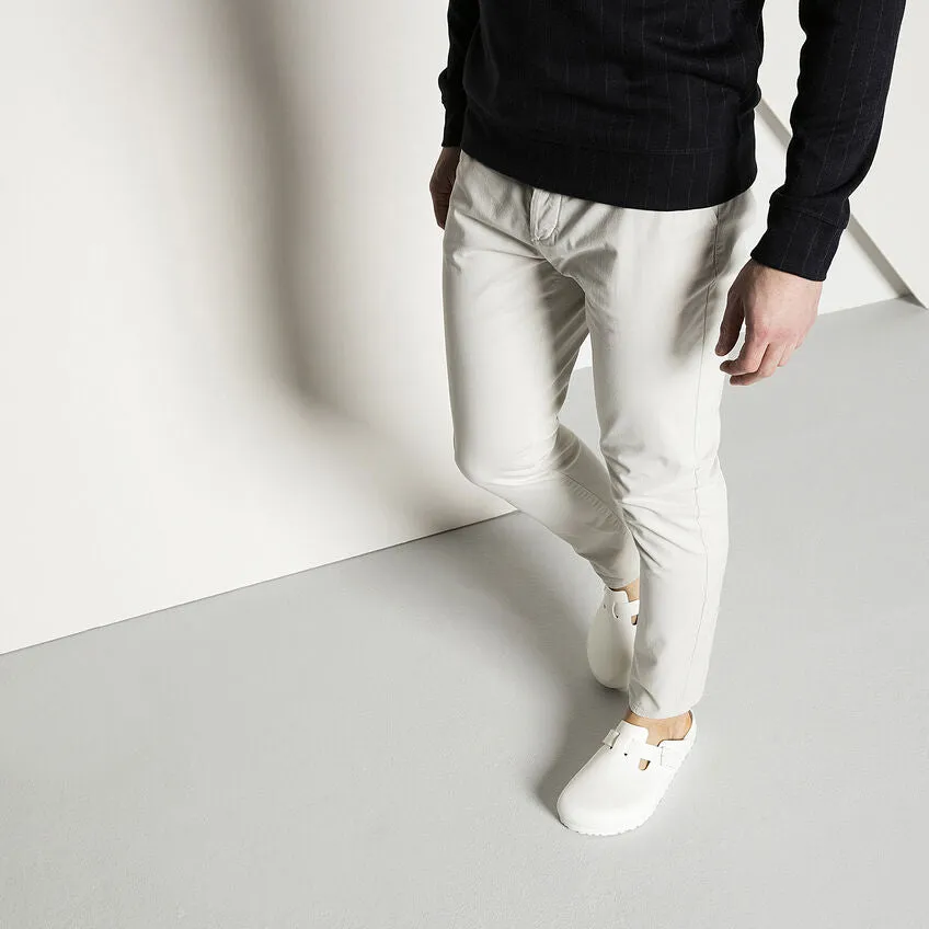 Unisex Boston Essentials EVA White Regular/Wide