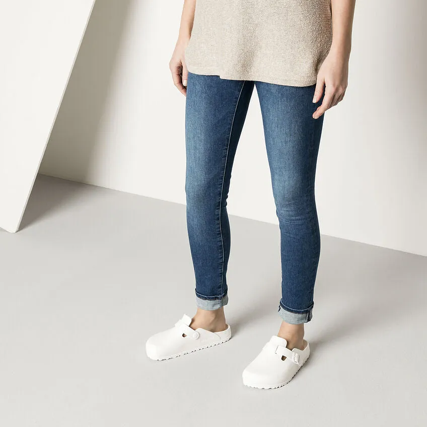 Unisex Boston Essentials EVA White Regular/Wide